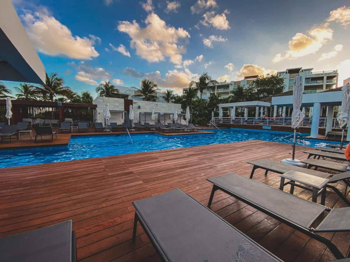 Pool 4, Casa Cantaro Ocean View in La Amada Residences, Isla Mujeres