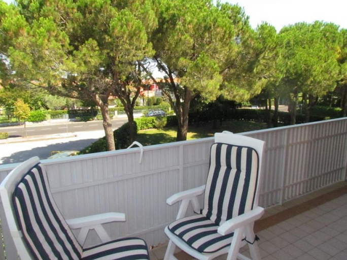 Balcony, Relax and Chill by the Pool-beahost, Venezia