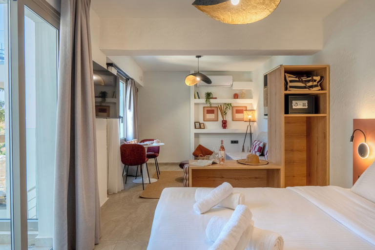 Room 2, Soluna Forte Sea Living Suites, Crete