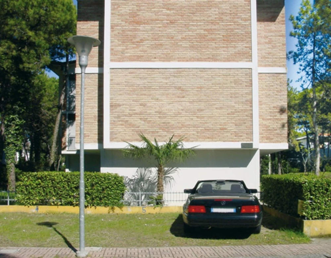 Parking, Comfortable Flat With Balcony for Nine Guests in Lignano Sabbiadoro, Udine