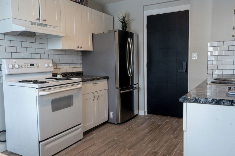 Others 3, One Bedroom Condo Near Whyte Ave, Division No. 11