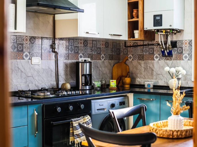 Interior 4, Charming 3-Bedroom Apartment Near Carthage, Tunisia, Carthage