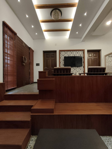 Others 4, Live On Cloud 9 at Kochi, Ernakulam