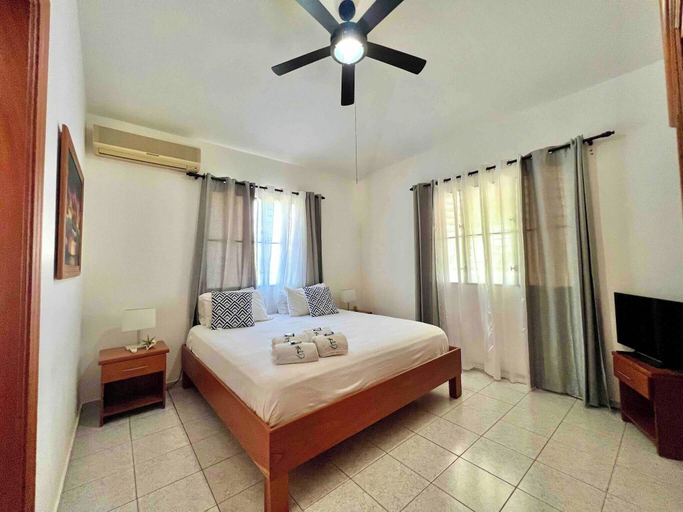 Room 3, Casati Family House, Great Pool & Garden!, Sosua