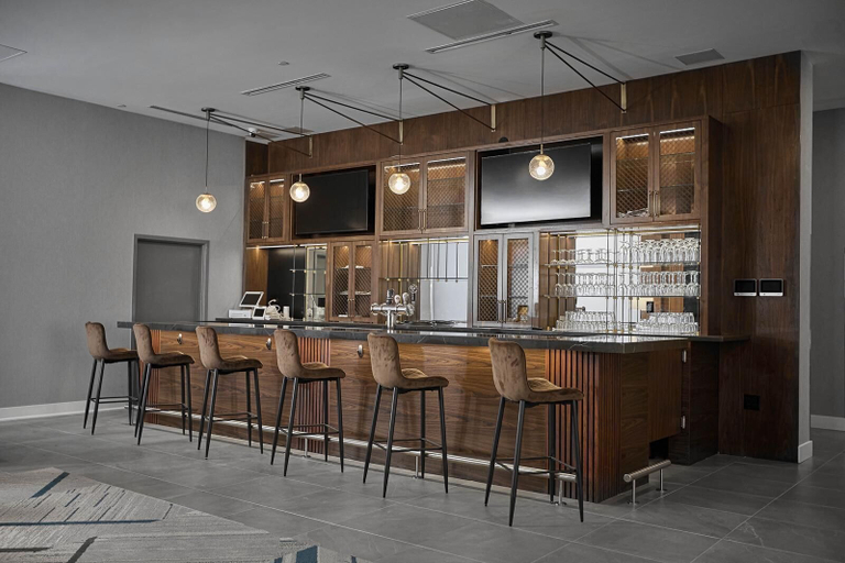 Bar (on property) 4, Four Points By Sheraton Oakville, Halton