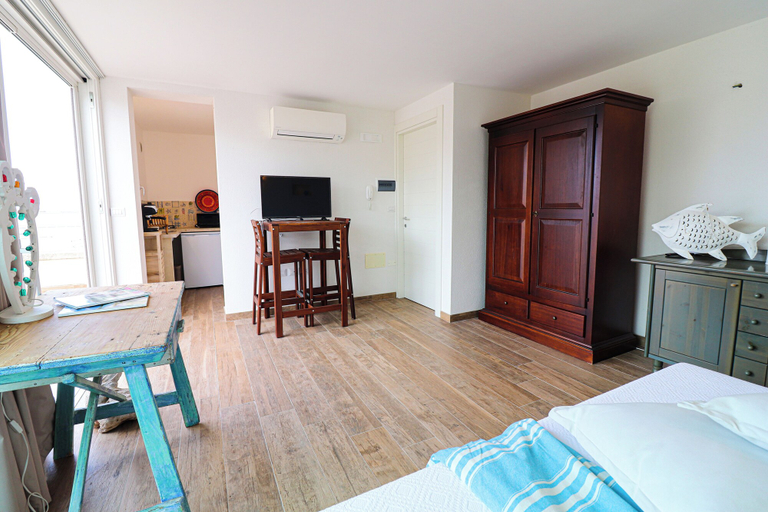 Room 2, Casa Sveva Romantic Studio With Panoramic Terrace in the Heart of Otranto, Lecce