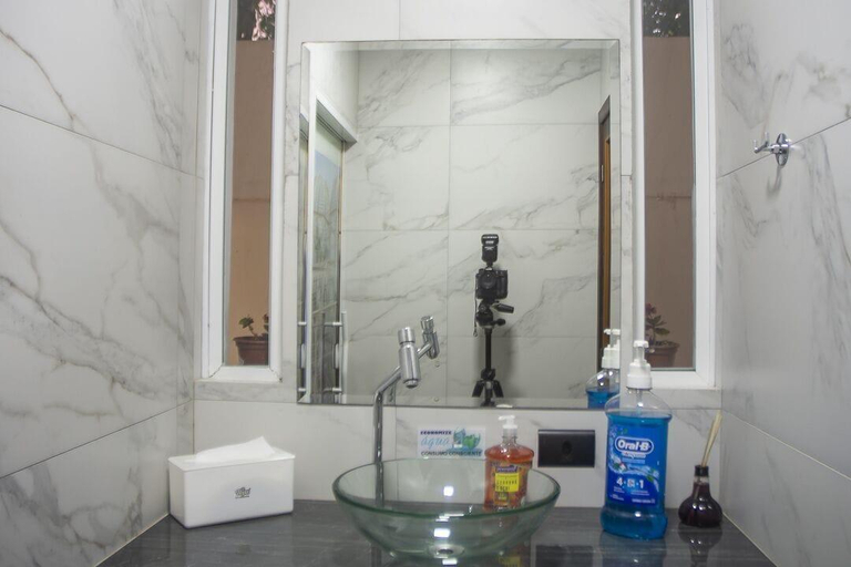 Bathroom, Bela Curitiba Hostel, Curitiba