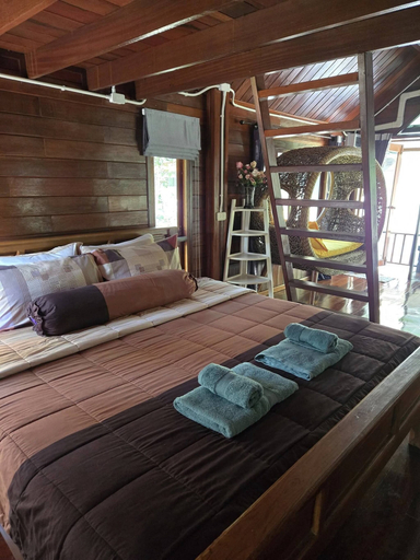 Room 2, Peaceful Mountain Retreat in Ao Luek Tai, Ao Luk