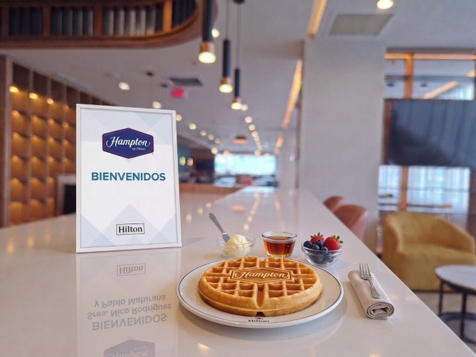 Restaurant 5, Hampton by Hilton Monterrey Tecnologico, MX, Monterrey