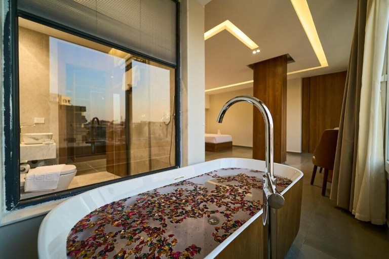 Room 5, Kemet Pyramids View Hotel, Al-Ahram