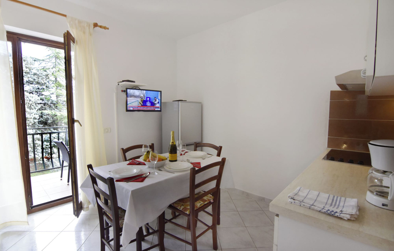 Dining room 2, Flat With Pool Close to Kanegra Beach, Umag