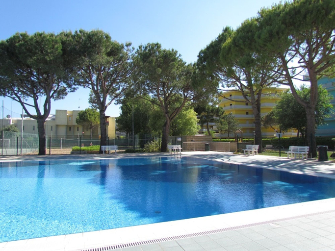 Pool 4, Spacious Flat With Pool Access, Venezia