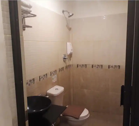 Bathroom 5, Pundi Rezeki 2, Jambi