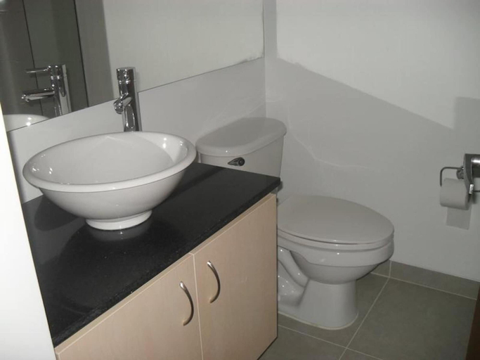 Bathroom 2, Rent Apartment Furnished an Alcove, Medellín