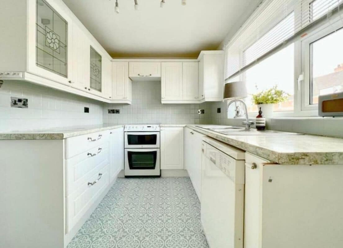 Interior 5, Central Upton Upon Severn 2 Bedroom Property Sleeps 6, Worcestershire