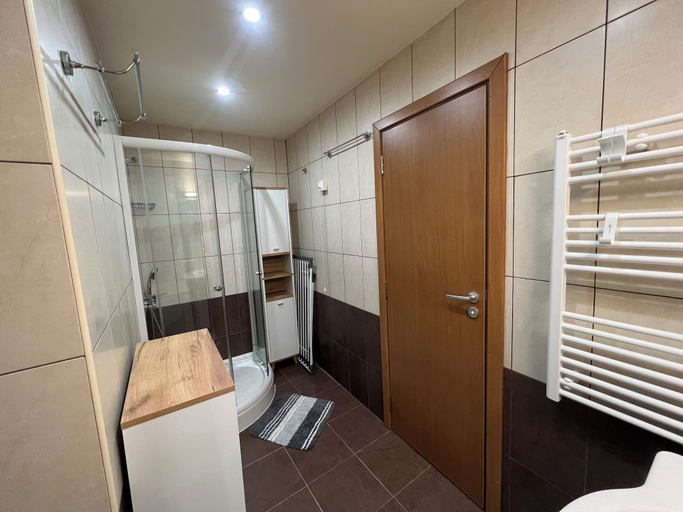 Bathroom 4, Spacious One-bedroom Apartment With Large Panoramic Terrace, Smolyan