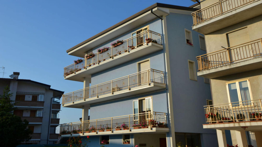 Front of property, Spacious Apartment Close to the Beach, Venezia