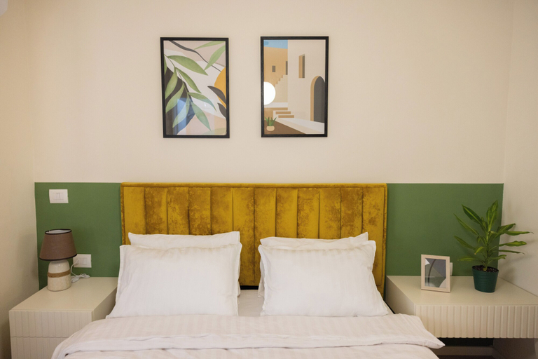 Room 4, Room-three Doors Apartments, Papaya 1-be, Tirana