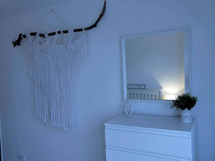 Interior 4, Peaceful Retreat in Southamptons Countryside, Southampton