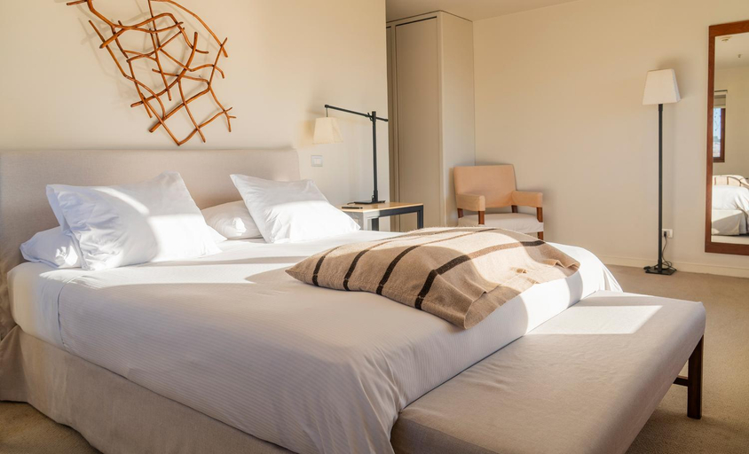 Bedroom 3, Hotel Patagonico, Llanquihue