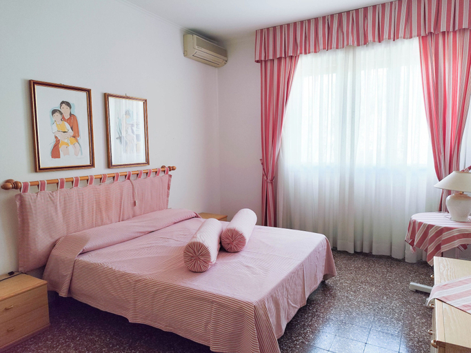 Room 2, Stylish Apartment Near the Beach, Venezia