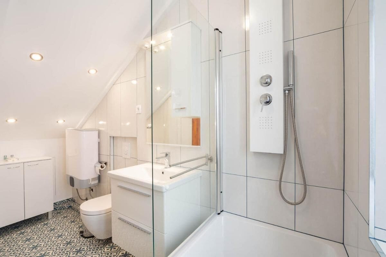 Bathroom 5, Room-stephane City Vibe Suites - Double, Trogir