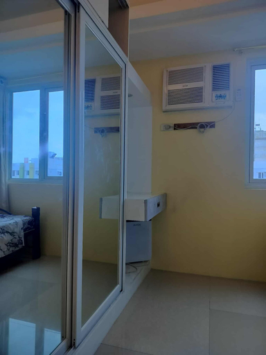 Bathroom 3, Tum's Mplace Staycation 28th Floor Tower C, Quezon City