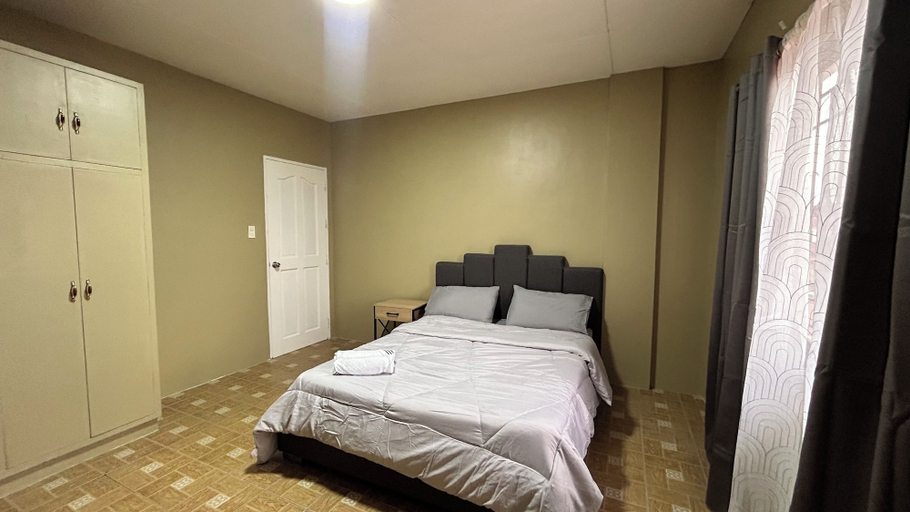 Room 3, Axon Cozy Modern Home N Near The Walking Street, Mabalacat