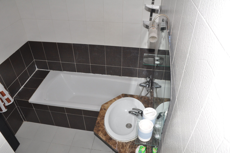 Others 4, Val Fleuri Apartment With Balcony, Casablanca, Casablanca
