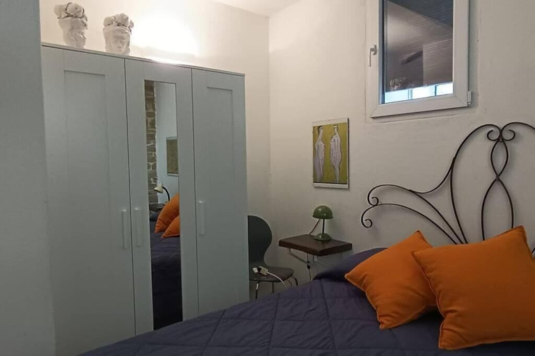 Room 3, La Casa di Nina Appartamento in Collina, Arezzo