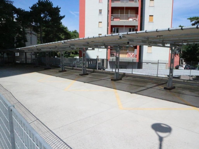 Property grounds 4, Inviting Retreat for Five Guests in Lignano, Udine
