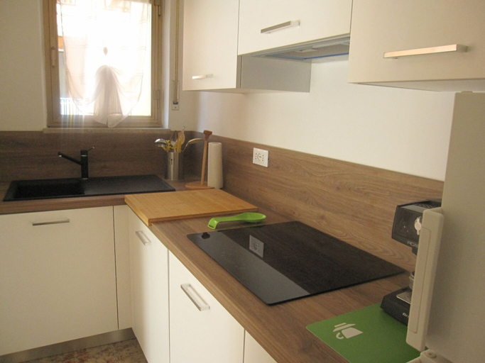 Interior 5, Enjoy the sun From our Lovely Terrace, Gorizia