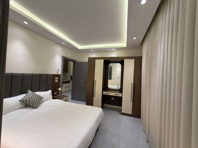 Room 5, 204 JRE apartment with stunning boulevard veiw, Wadi Essier