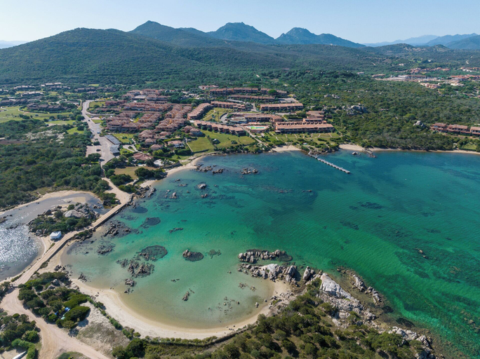 Exterior 5, Perfectly Positioned Baia de Bahas Residence Seaview 2 Bedroom Sleeps 6-no 0894, Olbia-Tempio