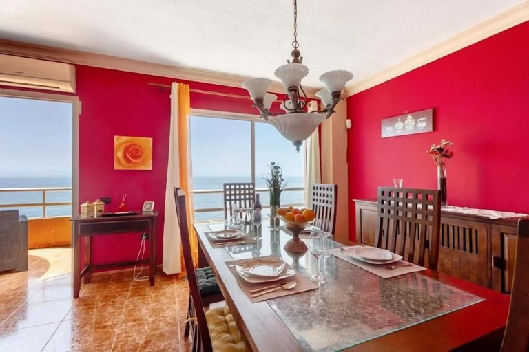 Dining room 2, Stunning 3 Bedroom Apartment in Radazul With Ocean Views, Santa Cruz de Tenerife