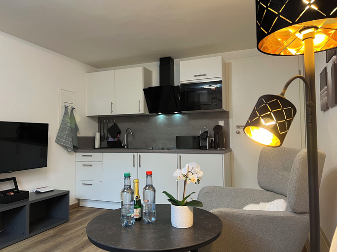 Others 5, Top Apartment Zentrum Bad Urach 5 Minutes to Train Station, Reutlingen