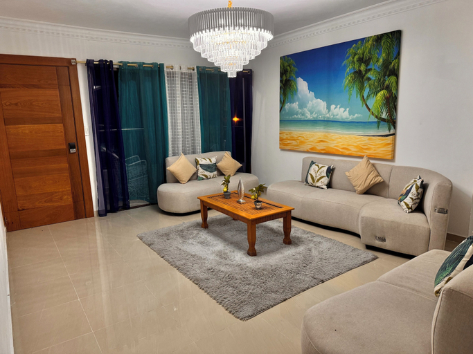Living room 4, NEW 8apts Enjoy Huge 4 Bedrs, Santiago de los Caballeros