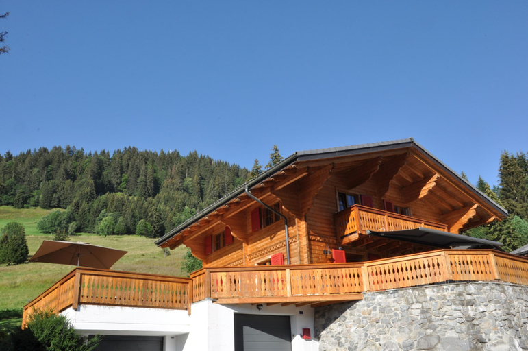 Exterior & Views 2, Chalet Edelweiss Stunning Glacier View, Aigle