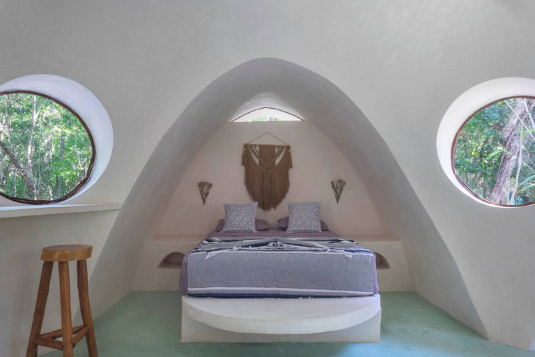 Room 2, Room-unique Jungle Dome 2 Queen Beds, Cozumel
