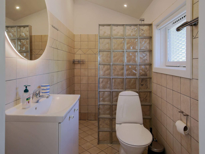 Bathroom 3, 4 person holiday home in Gilleleje, Gribskov