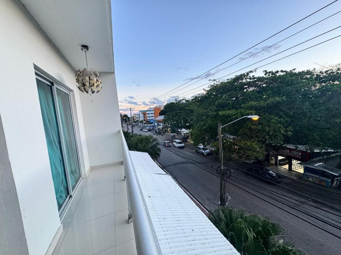 Balcony 5, 2BR Beach Apartment -pool and Balcony- 4 Min to Beach, Boca Chica