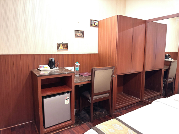 Others 5, Hotel President - Indore, Indore