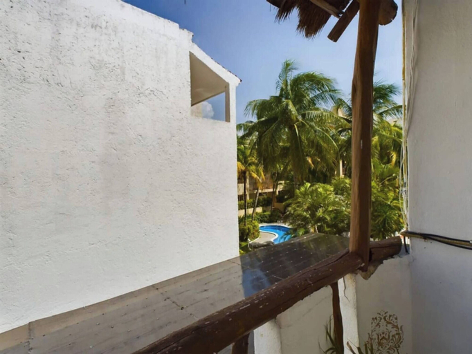 Others 3, Chic 1BR With Pool & Parking Close to ADO, Cozumel