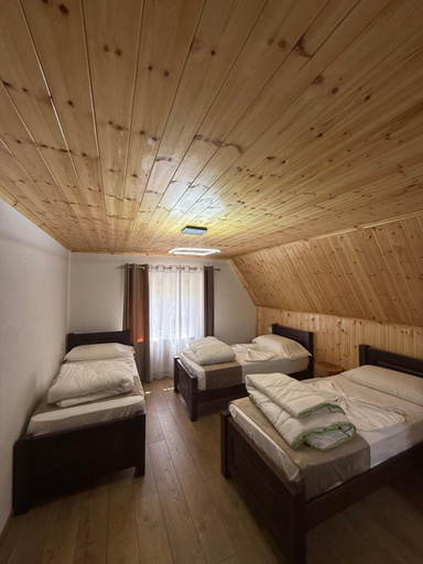 Bedroom 1, Guesthouse Alpini, Malësi e Madhe