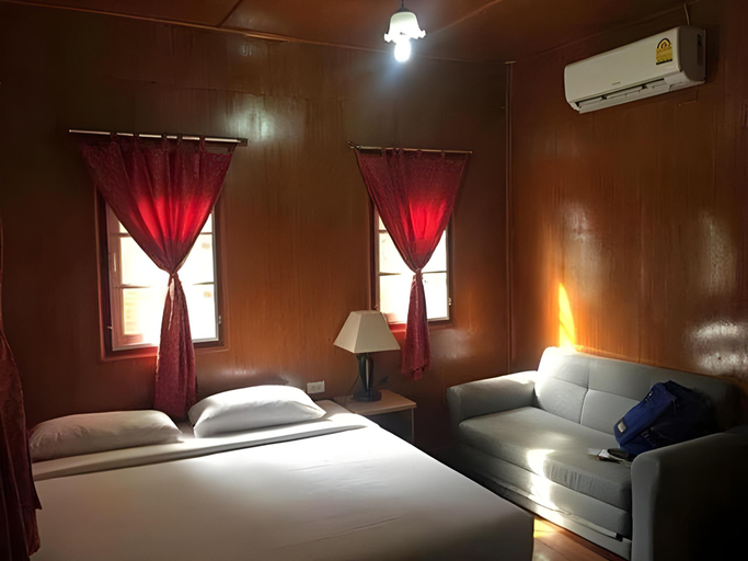 Bedroom 2, Thong Somboon Club, Pak Chong