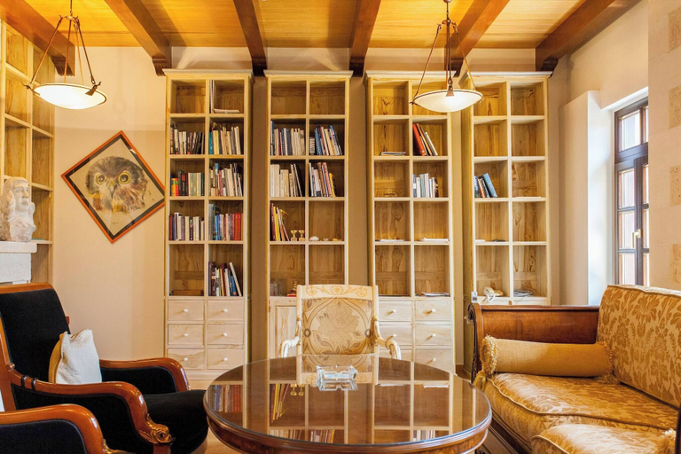 Living room 5, Luxurious Venetian 3 Floor House in the old Port, Crete