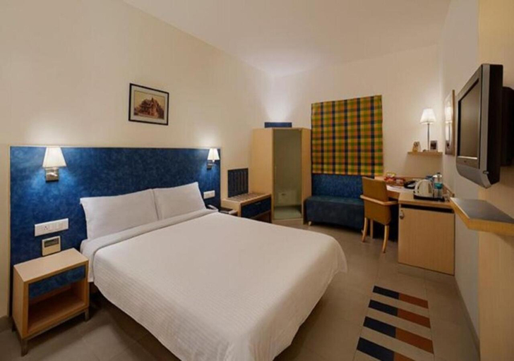Bedroom 2, Radha Hometel Bengaluru, Bangalore