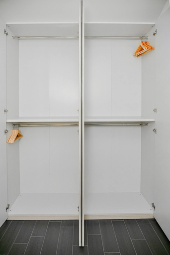 Others 4, New Central Plaza Apartment 1, Lugano