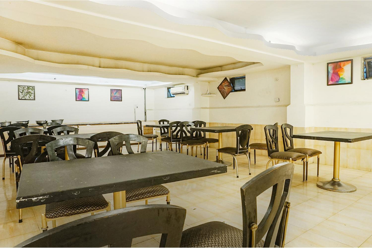 Food & Drinks 5, FabHotel Golden Emerald, Pune