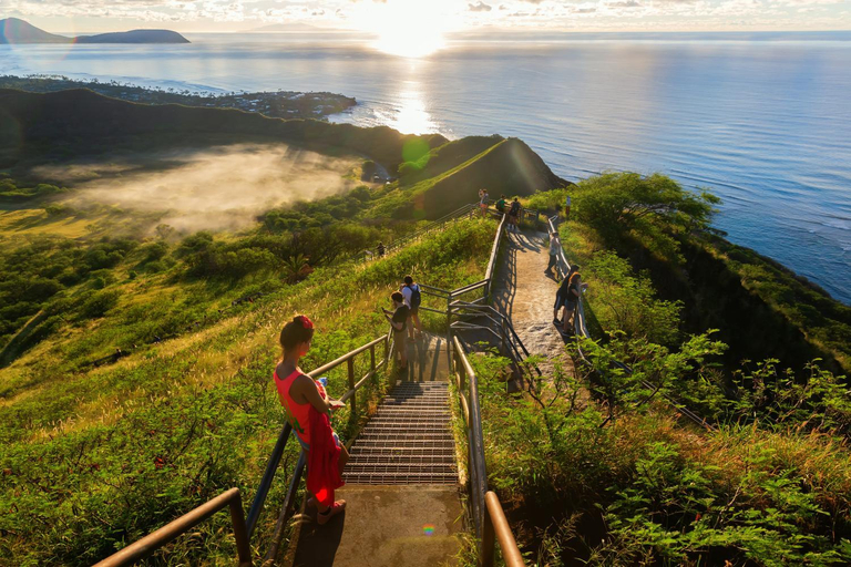 Others 5, Sky-high condo with lanai & beach access, Honolulu